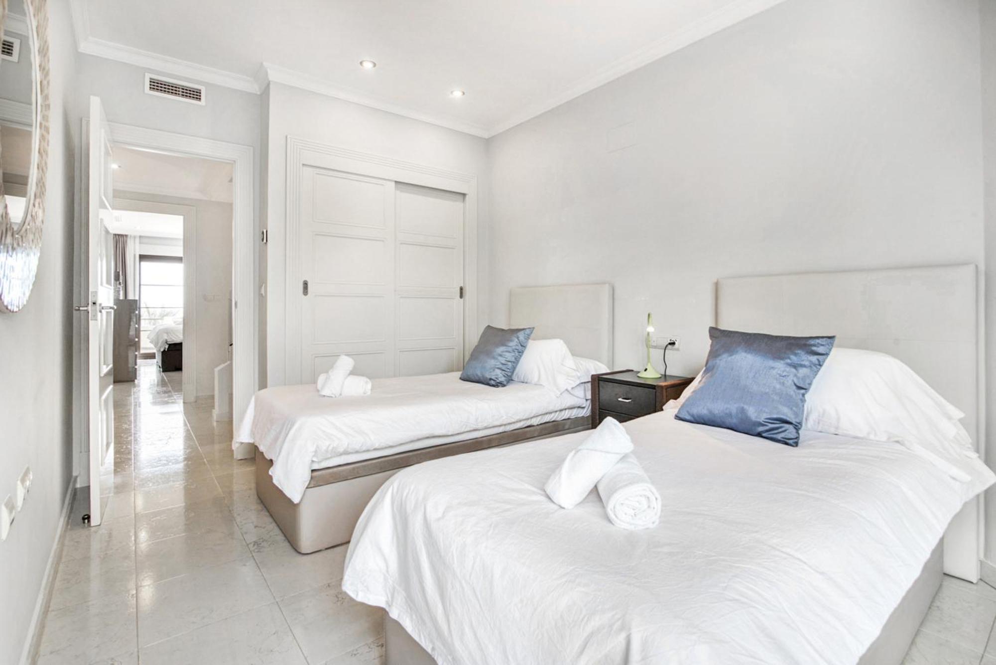 Bungalow Villa Gadea アルテア エクステリア 写真