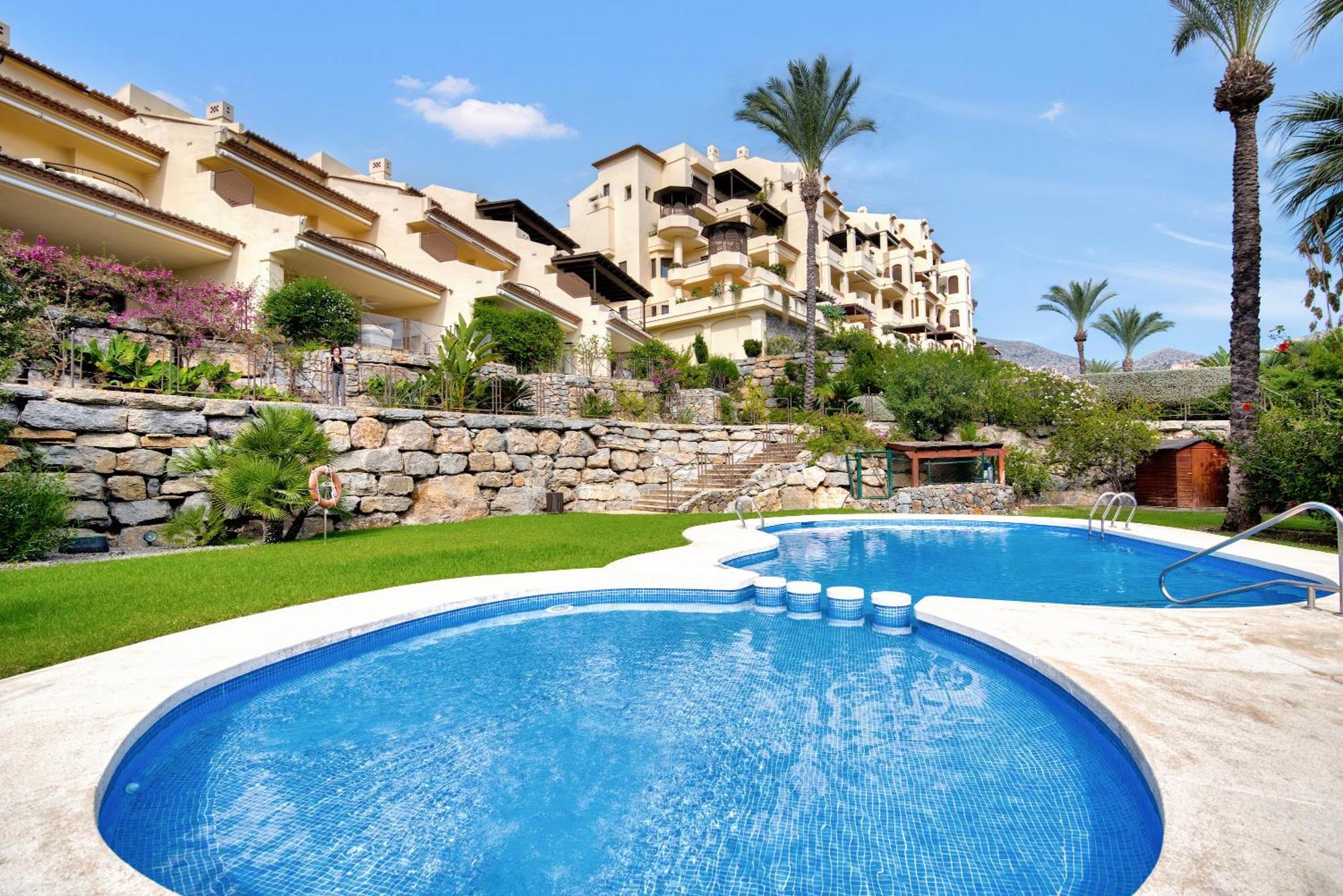 Bungalow Villa Gadea アルテア エクステリア 写真